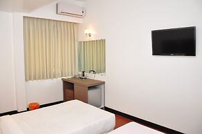 High Five Hotel