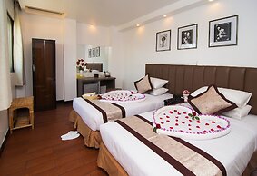 High Five Hotel