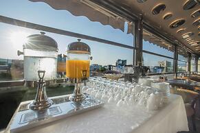 Bushi Resort & Spa