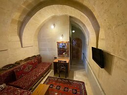 Walnut House
