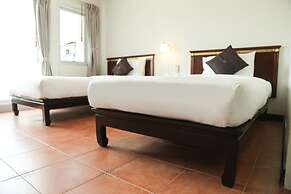 Hotel de Karon
