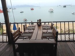 Siam Shades House