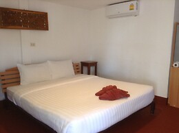 Siam Shades House