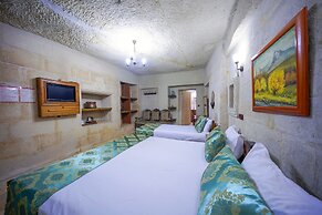 Elysée Cave House
