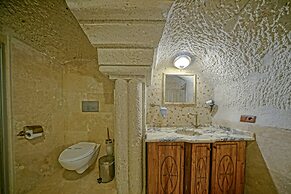 Elysée Cave House