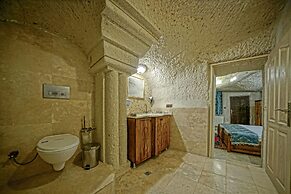 Elysée Cave House