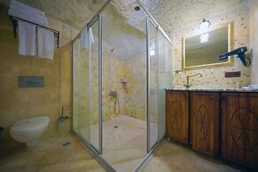 Elysée Cave House