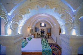 Elysée Cave House