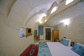 Elysée Cave House