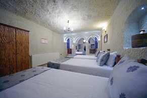 Elysée Cave House
