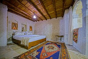 Elysée Cave House