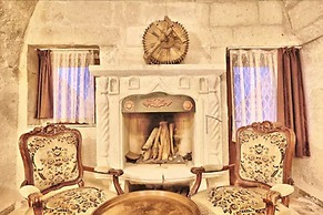 Elysée Cave House