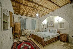 Elysée Cave House