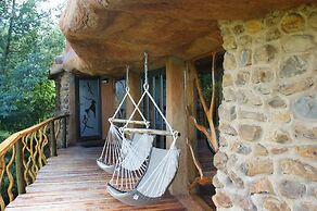Antbear Drakensberg Lodge