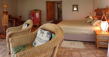Antbear Drakensberg Lodge