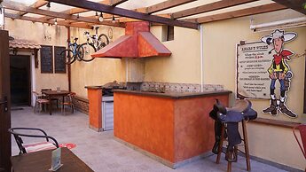 Arabas - Hostel