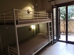 Arabas - Hostel