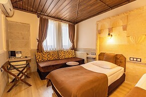 Ciner Hotel