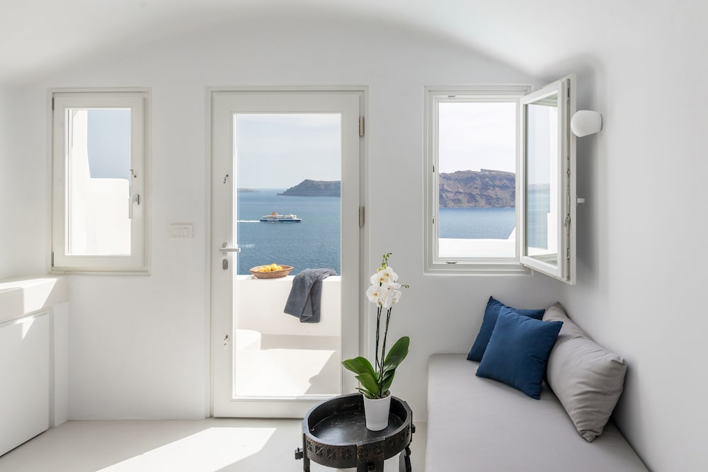 Art Maisons Aspaki Exclusive Suites