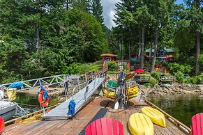 Tranquility Bay Waterfront Inn