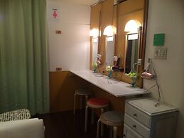 SAKURA GUEST HOUSE OSAKA DOUTONBORI - Hostel