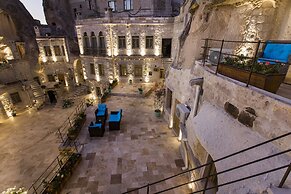 Imperial Cave Suites & Spa