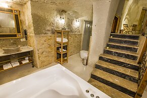 Imperial Cave Suites & Spa