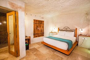 Imperial Cave Suites & Spa