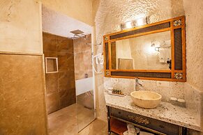 Imperial Cave Suites & Spa