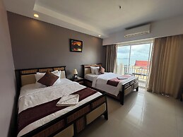 Aristocrat Residence & Hotel