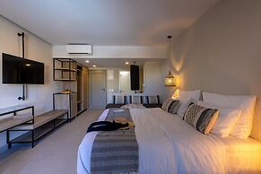 Eliros Mare Beachfront Poem Hotel
