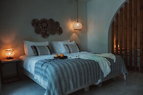 Eliros Mare Beachfront Poem Hotel