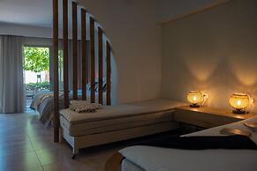 Eliros Mare Beachfront Poem Hotel