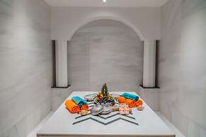 Royal Taj Mahal - All Inclusive
