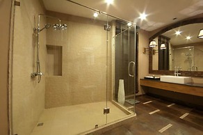 Montis Resort