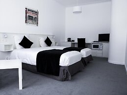 Hôtel Satellite