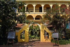Robam Inn