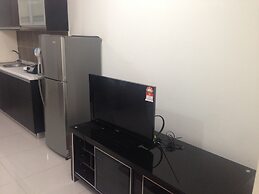 Luxury Service Suite At Taragon KL
