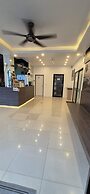 Hotel The Journey Patong New