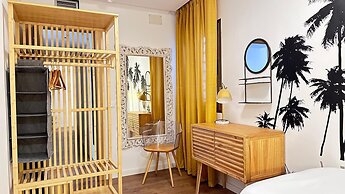 Poniente Playa Aparthotel