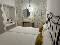 Poniente Playa Aparthotel