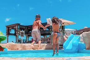 Sunny Days El Palacio Resort & Spa
