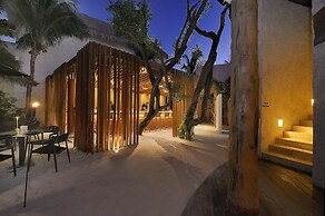 Tago Tulum by G Hotels