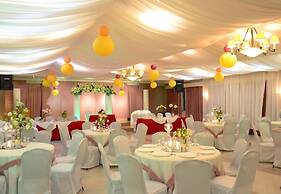 Grand City Hotel