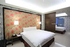 Skylight B&B