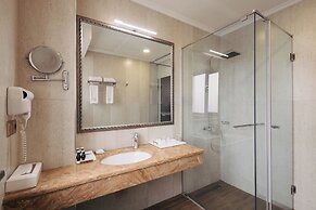 Paris Hotel Yerevan