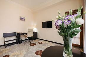 Paris Hotel Yerevan