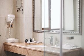 Paris Hotel Yerevan