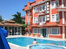 Red Rose Hotel