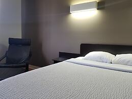 Joys Inn